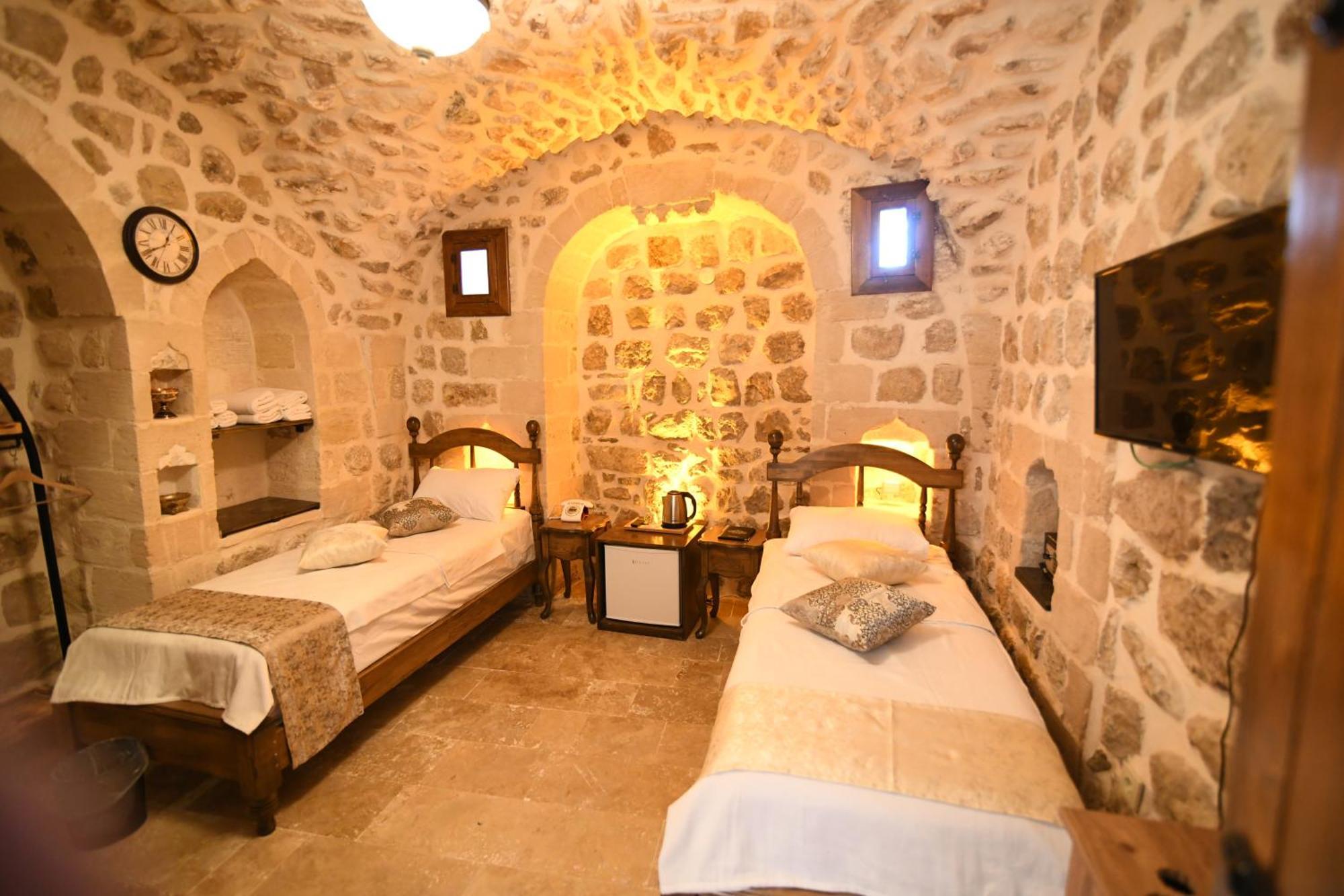 Hanedan Konagi Butik Otel 马尔丁 外观 照片
