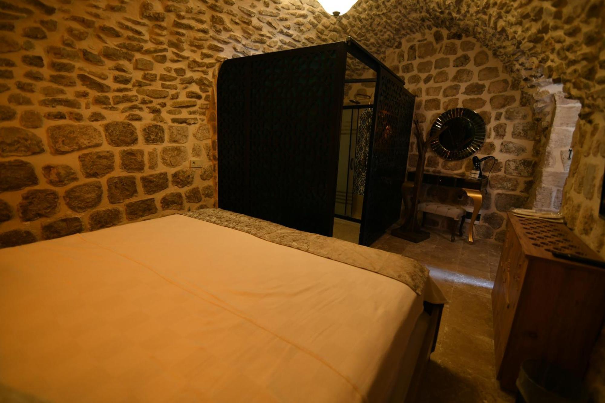 Hanedan Konagi Butik Otel 马尔丁 外观 照片