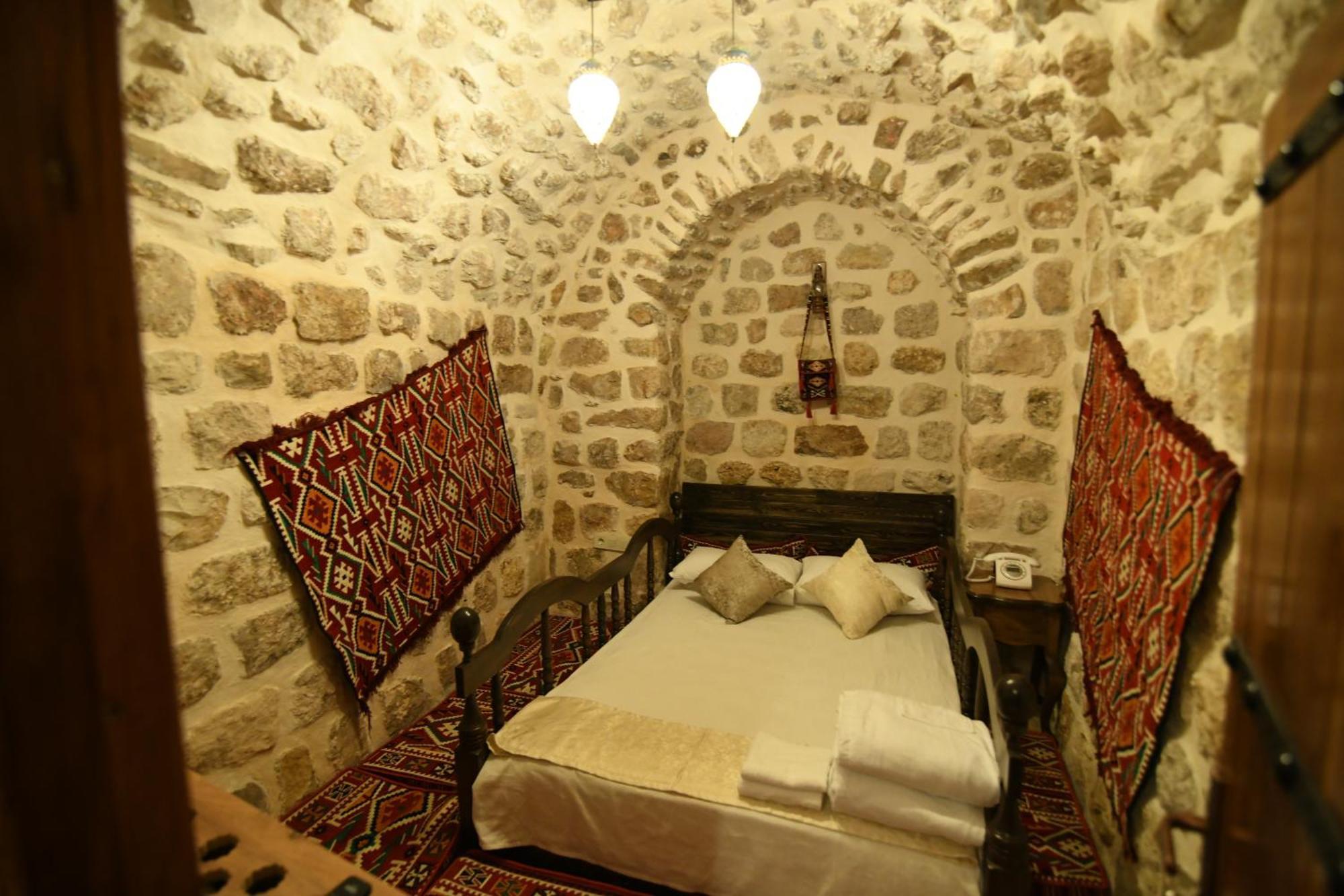 Hanedan Konagi Butik Otel 马尔丁 外观 照片